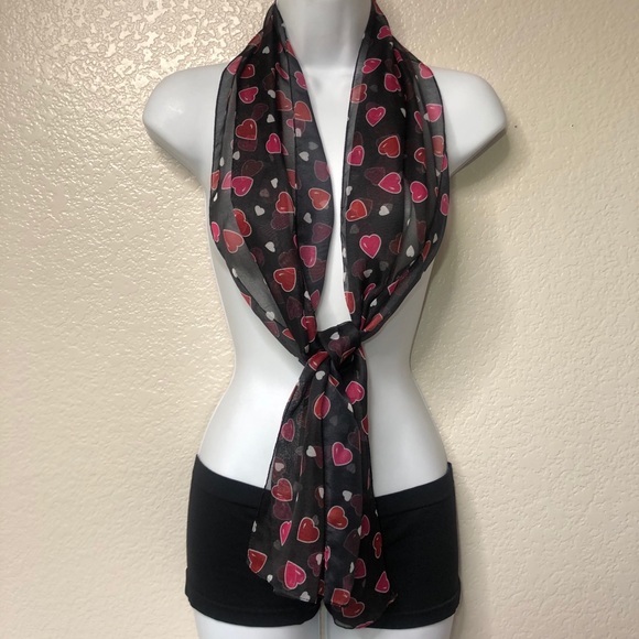 LOT OF 5 ASSORTED FASHION SCARVES - Picture 5 of 5